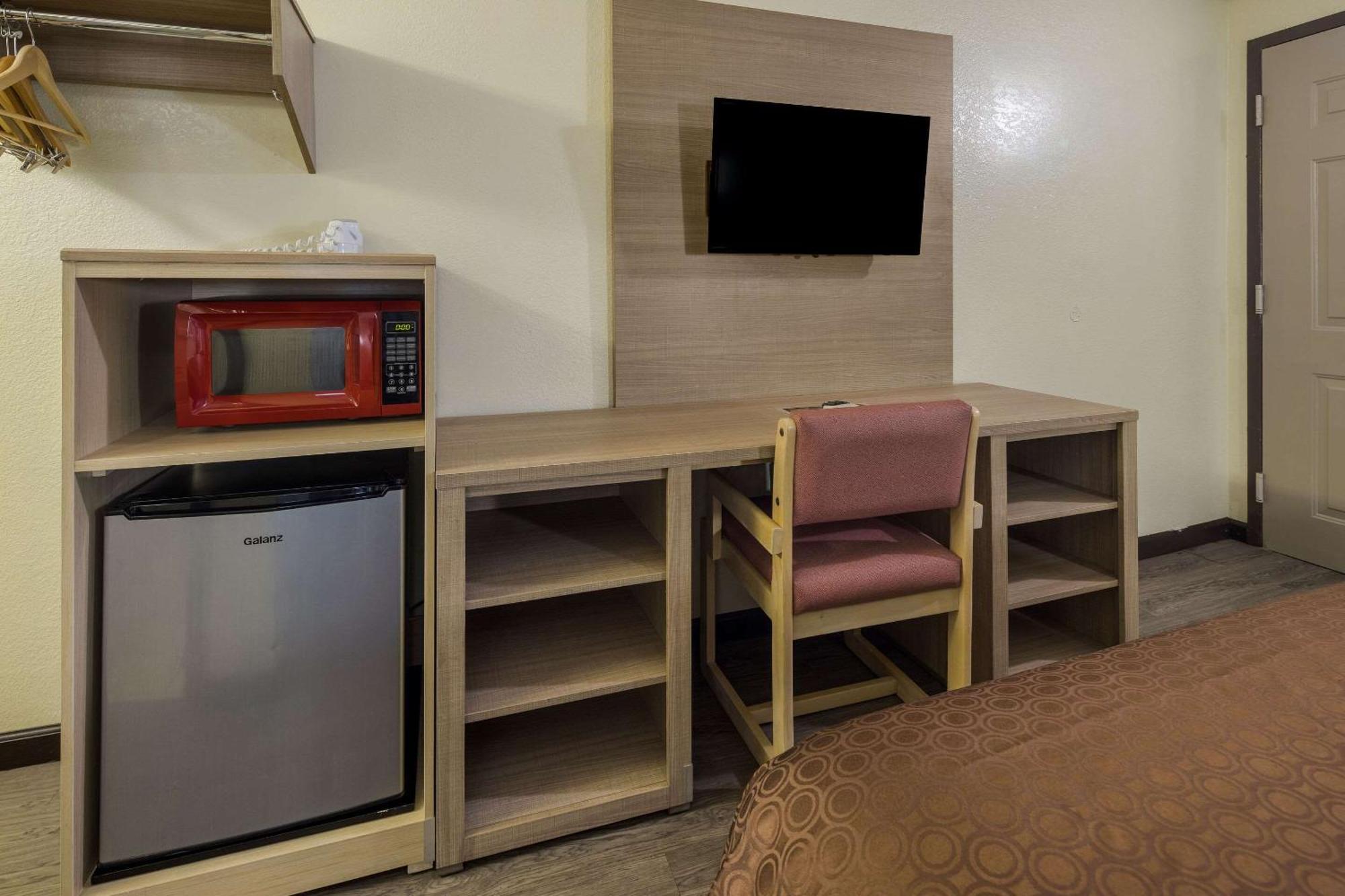 Rodeway Inn Elkton Kültér fotó