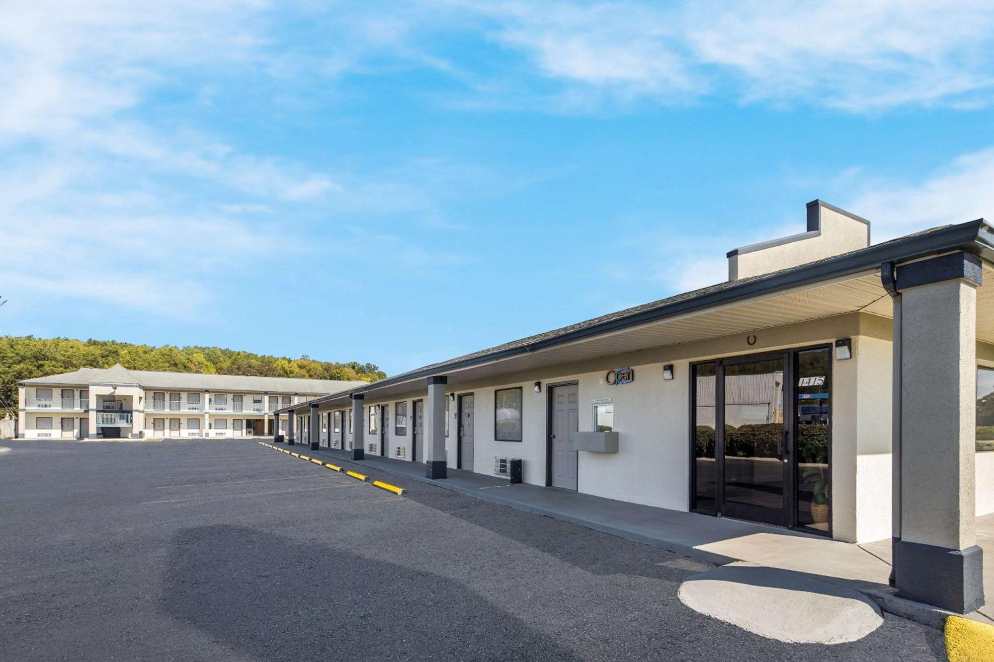 Rodeway Inn Elkton Kültér fotó